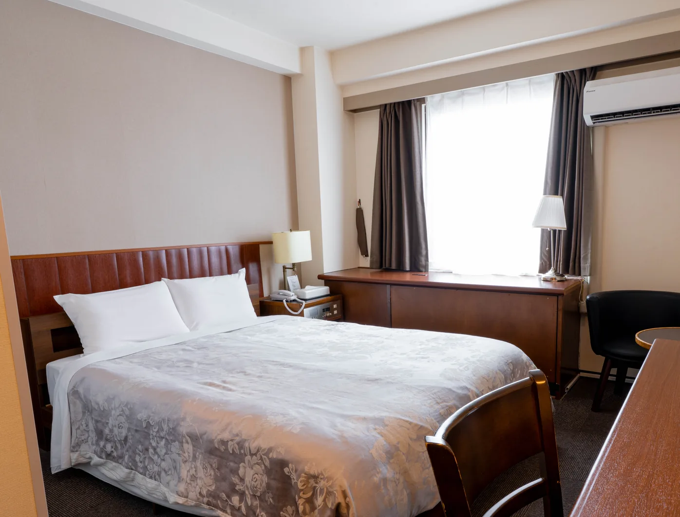 Semi Double room